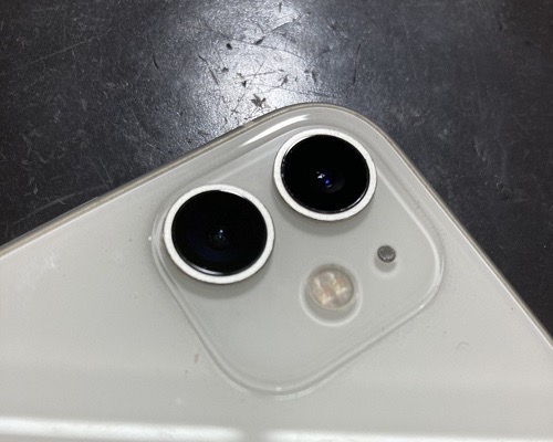 iPhone11　カメラ　レンズ　修理