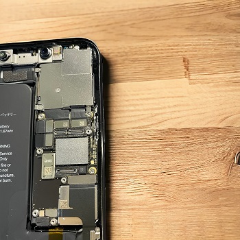 iPhone11Pro　バッテリー交換　即日対応　安心の3カ月保証