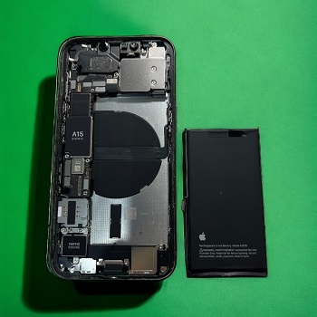 iPhone13　バッテリー交換　即日修理可能