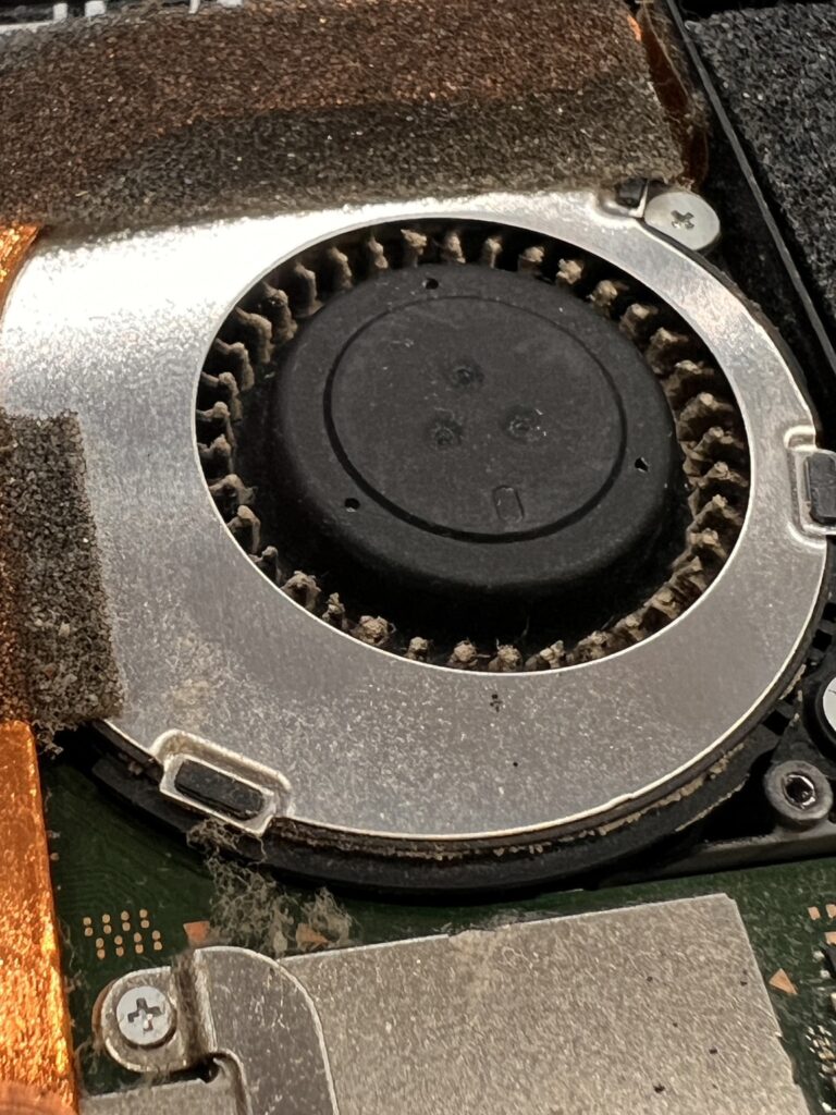 Switchが本体が高温になりすぎたため、スリープしますというメッセージが出た