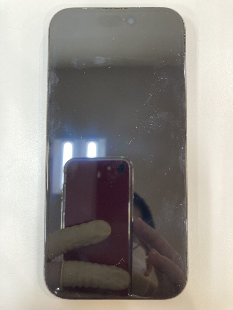 iPhone15proの画面が壊れた