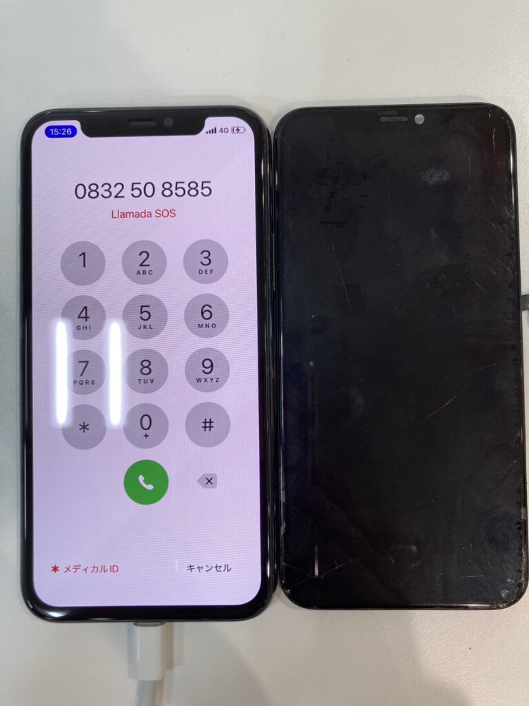 画面修理をして綺麗になったiPhone11 Proと外した画面