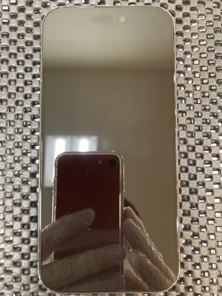 iPhoneを純正同等のもので修理