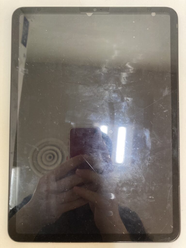 壊れたiPadPro