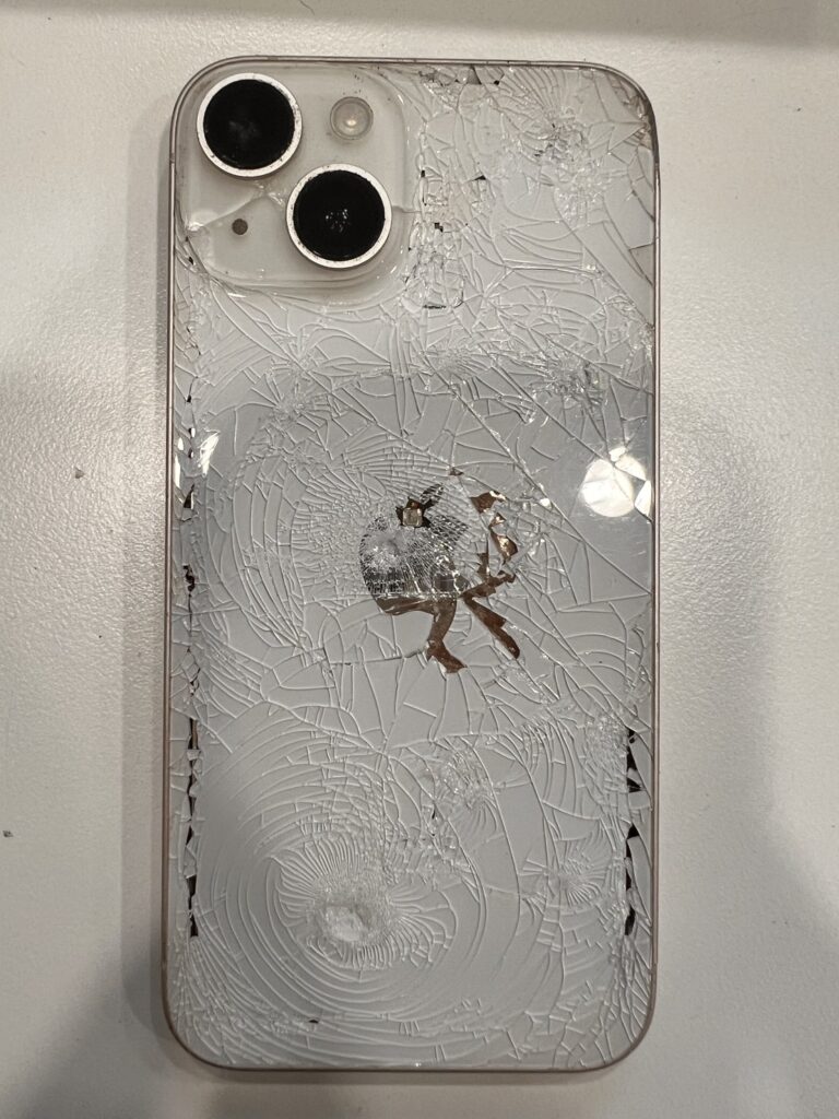 背面割れ ガラス割れ